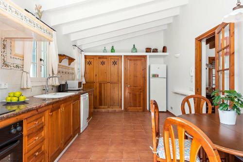 Casa Nova De Biniparrell- Casa Rural