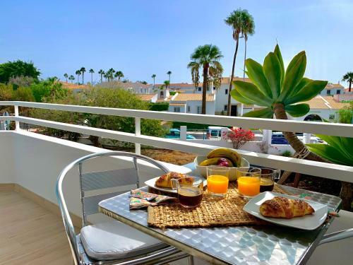 Modern Apartment With Pool In Golf Del Sur