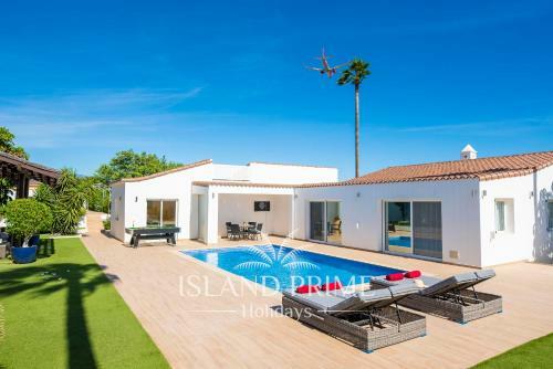 Private Villa In Golf Del Sur