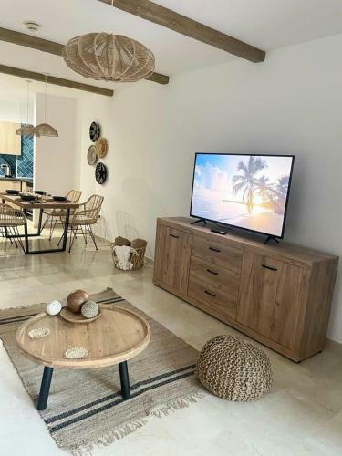 Apartamento El Nautico Coral Suites
