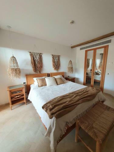 Apartamento El Nautico Coral Suites