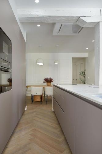 Apartamento The Rentals Collection - Opera