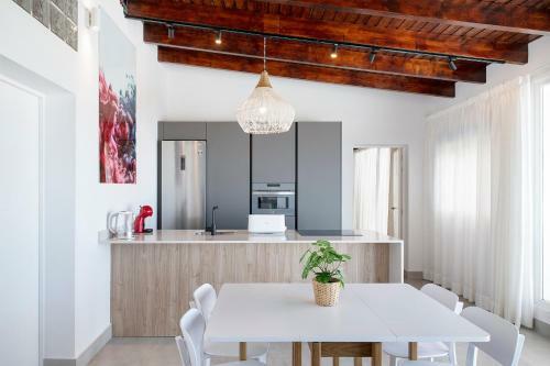 Apartamento The Club - Accommodation - Dining - Events