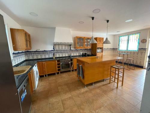Bungalow Familiar Con Piscina