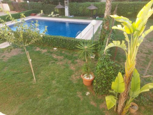 Bungalow Familiar Con Piscina