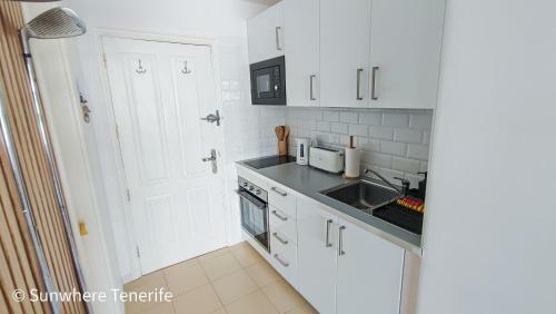 Green Golf Penthouse Apartment - Tenerife South