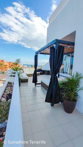 Green Golf Penthouse Apartment - Tenerife South