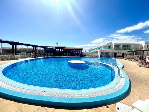 Seafront Apartment In Amarilla Golf