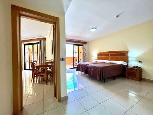 Apartamento Studio By The Sea, Heated Pool, Wifi And Great View