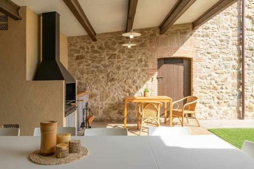 Casa De Piedra En La Costa Brava