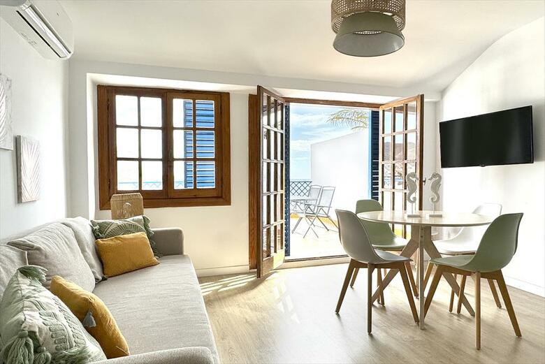Apartamentos Vela Blanca