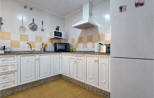Nice Apartment In Sanlucar De Barrameda With Wifi And 2 Bedrooms