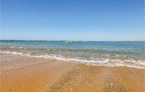 Nice Apartment In Sanlucar De Barrameda With Wifi And 2 Bedrooms