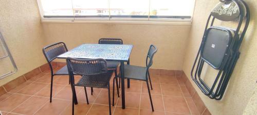 Apartamento Tomcar Piscina, P�del, Wifi Y Zonas Comunes