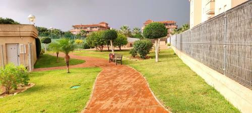 Apartamento Tomcar Piscina, P�del, Wifi Y Zonas Comunes