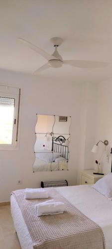 Apartamento Tomcar Piscina, P�del, Wifi Y Zonas Comunes