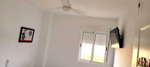 Apartamento Tomcar Piscina, P�del, Wifi Y Zonas Comunes