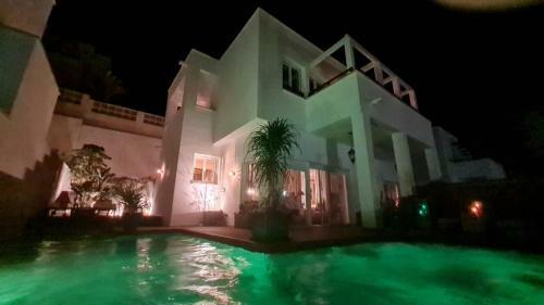 Villa Las Puertas