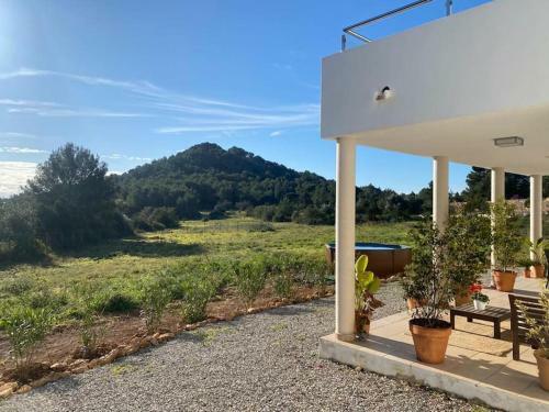 Modern Villa In Cala Jondal Porroig