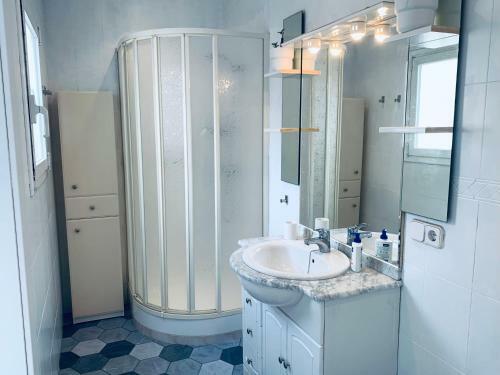 Hauzify I Apartament Monlema