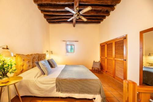 New! Villa Na Ribes