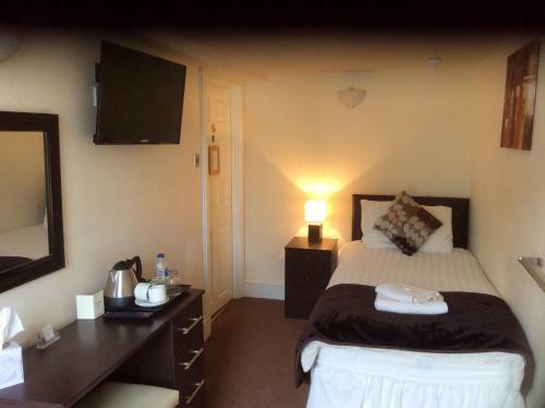 Hostal The Silverton Inn