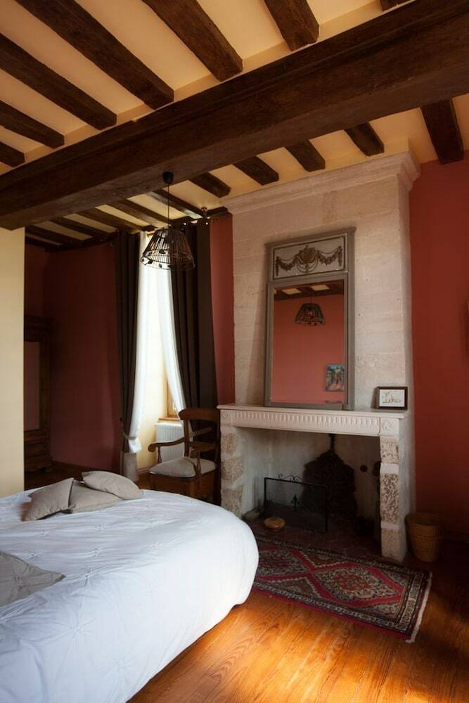 Bed & Breakfast Manoir De Coulandon