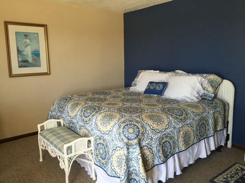 Motel Crest Country Inn