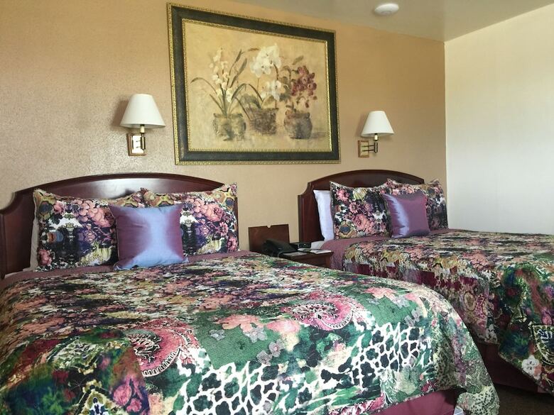 Motel Crest Country Inn