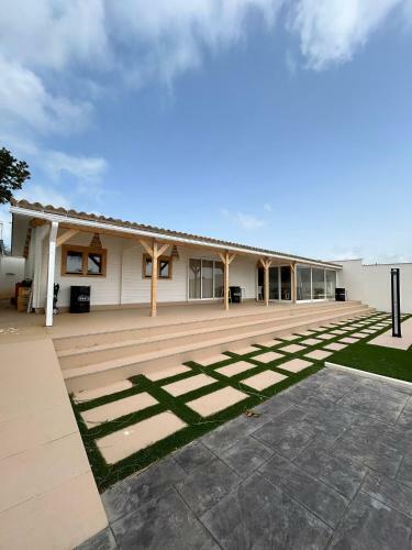 Casa Con Piscina Privada Sanlucar