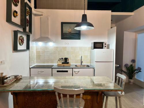 4 Apartamentos Independientes En Casa Palacio