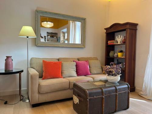 4 Apartamentos Independientes En Casa Palacio