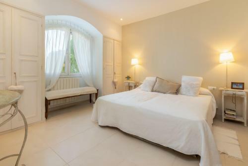 Casa Rossell�