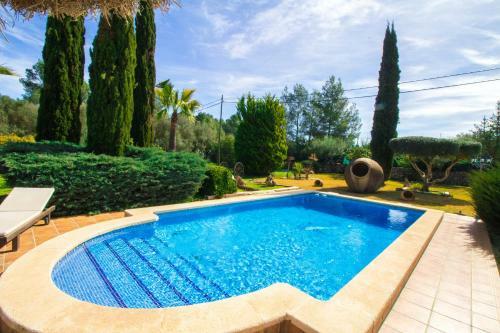 Incredible Villa With Wonderful Exteriors