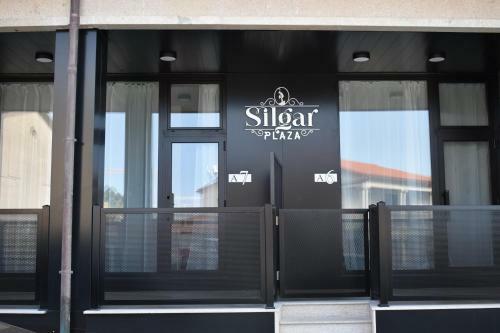 Apartamentos Silgar Plaza