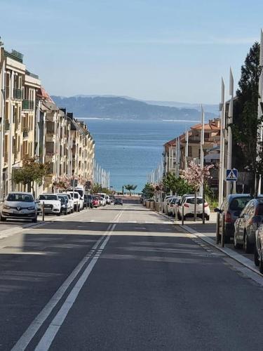 Apartamento Piso Nuevo Al Lado Playa Parking Privado Gratis