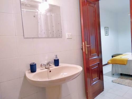 Piso C�ntrico A 350m De La Playa Silgar