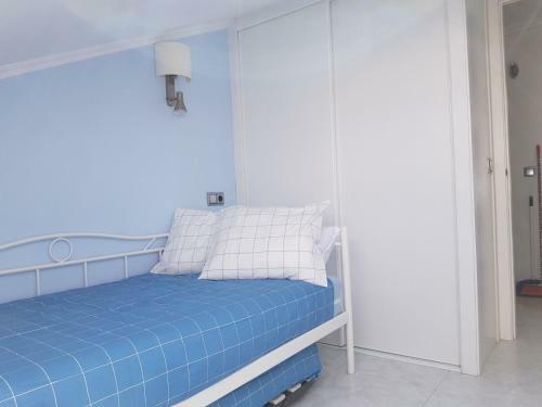 Apartment In Downtown Sanxenxo With Sea 0169