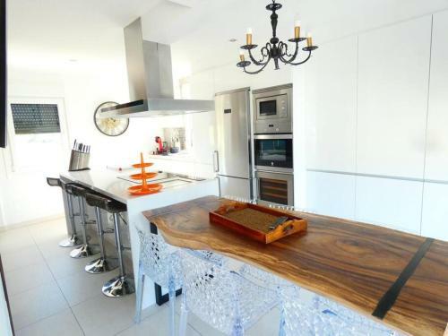 Chalet De Dise�o Moderno En Sanxenxo