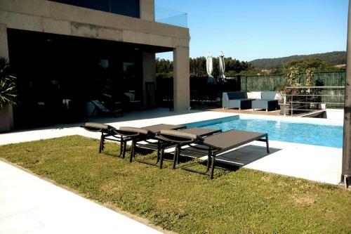 Chalet De Dise�o Moderno En Sanxenxo