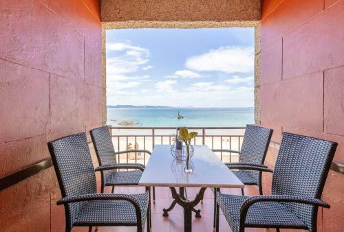 Apartment - 4 Bedrooms - 0275
