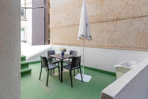 Apartment - 4 Bedrooms - 0275