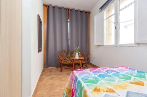 Apartment - 4 Bedrooms - 0275