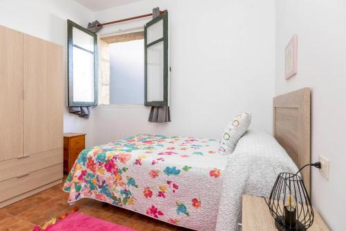 Apartment - 4 Bedrooms - 0275