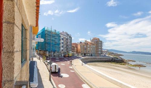 Apartment - 4 Bedrooms - 0275