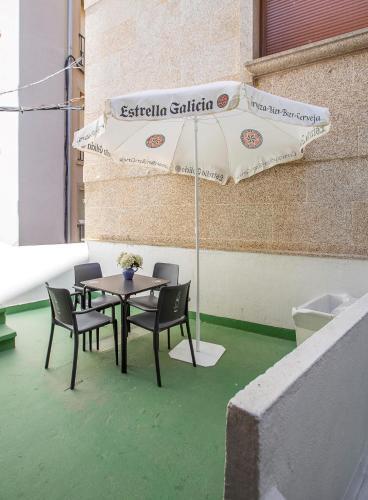 Apartment - 4 Bedrooms - 0275