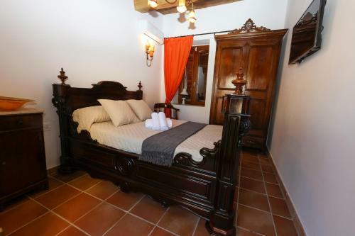 La Quadra Rural Housing
