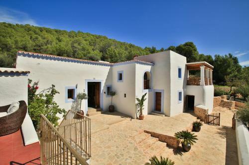 Villa Serras - San Antonio