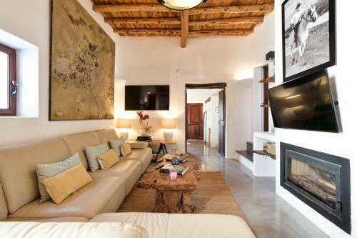 Villa Serras - San Antonio