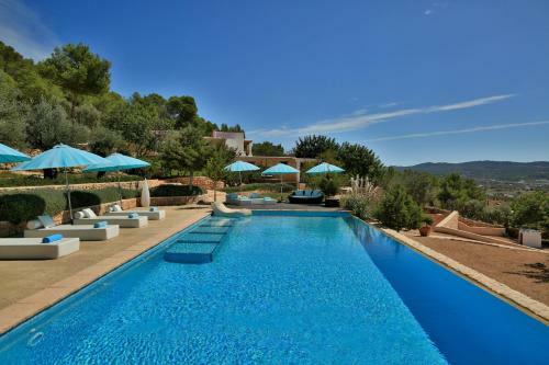 Villa Serras - San Antonio